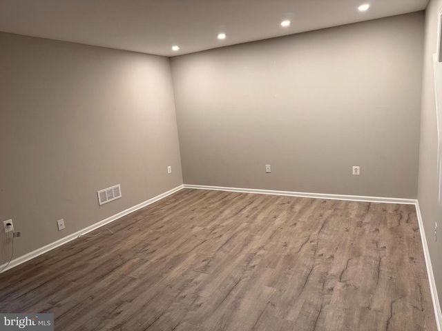 208 RED HAVEN DR, North Wales, PA 19454