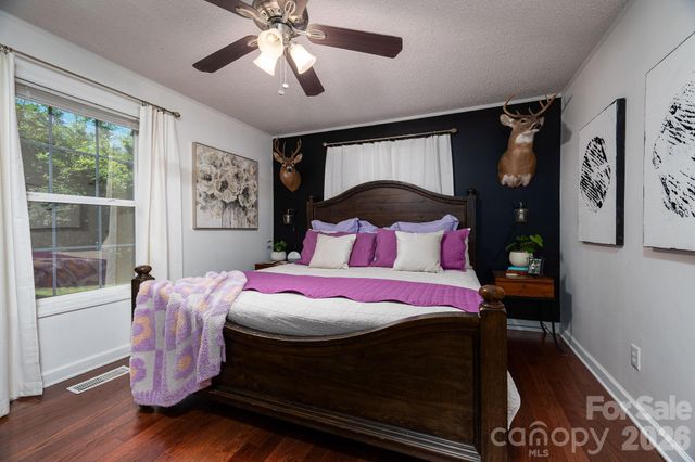 501 S 6th Street, Bessemer City, NC 28016