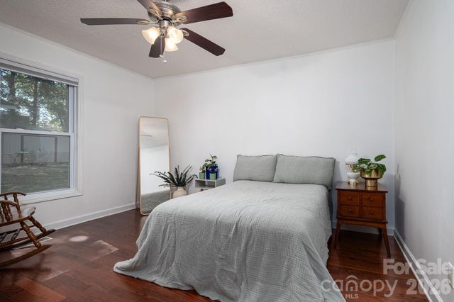501 S 6th Street, Bessemer City, NC 28016