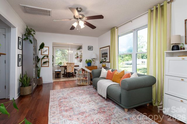 501 S 6th Street, Bessemer City, NC 28016