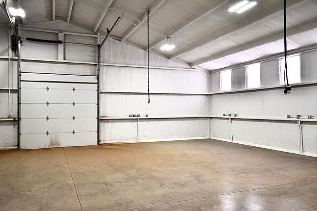 11201 N County Road 1440, Shallowater, TX 79363