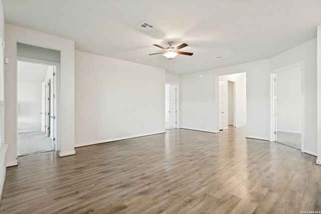 466 FOXTAIL VALLEY, Cibolo, TX 78108