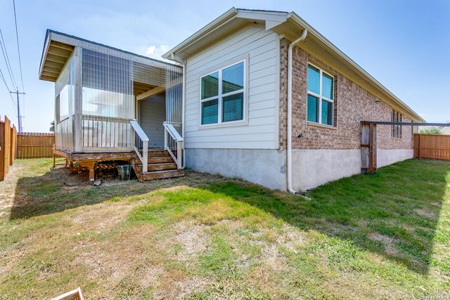 466 FOXTAIL VALLEY, Cibolo, TX 78108