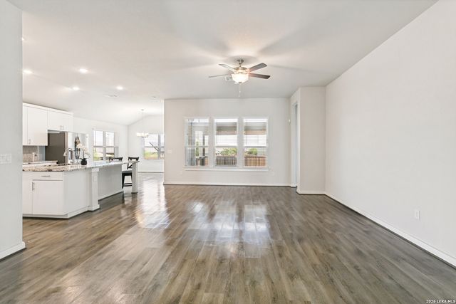 466 FOXTAIL VALLEY, Cibolo, TX 78108