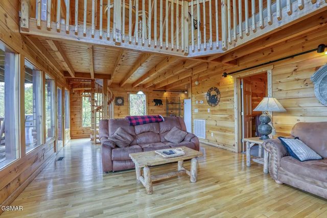 2131 Windy Lane, Sevierville, TN 37876