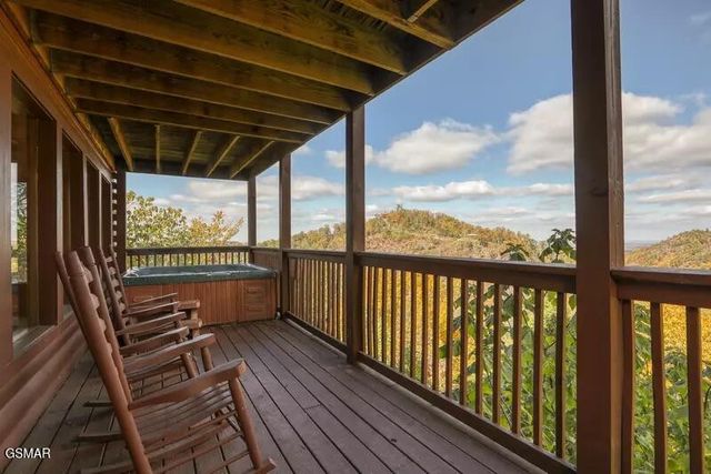 2131 Windy Lane, Sevierville, TN 37876