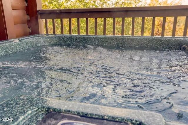 2131 Windy Lane, Sevierville, TN 37876