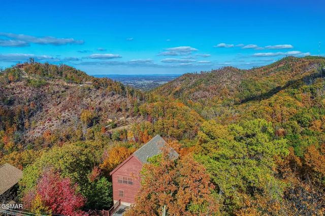 2131 Windy Lane, Sevierville, TN 37876