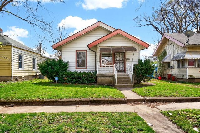 704 Seventeenth Avenue, Middletown, OH 45044