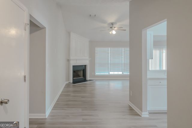 1350 Birdsong Lane, Hampton, GA 30228