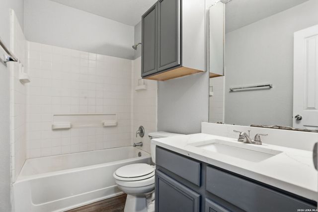 5146 FOUNTAIN HL, San Antonio, TX 78244