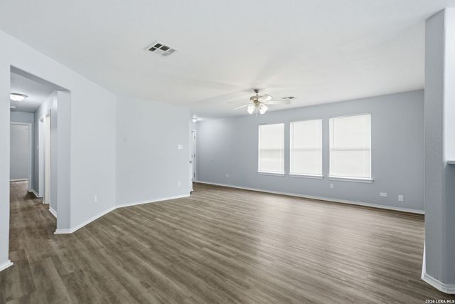 5146 FOUNTAIN HL, San Antonio, TX 78244