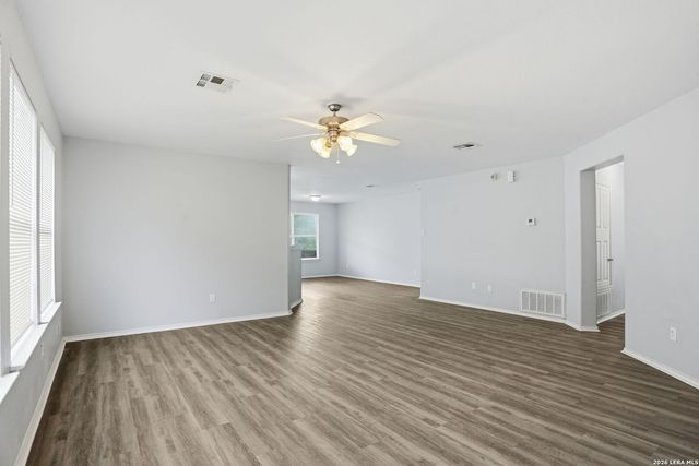 5146 FOUNTAIN HL, San Antonio, TX 78244