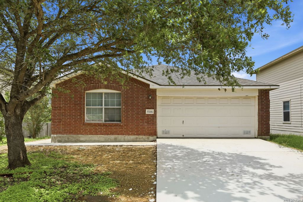 5146 FOUNTAIN HL, San Antonio, TX 78244