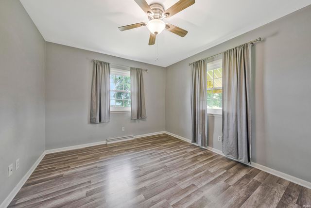 7688 Vann Road, Newburgh, IN 47630