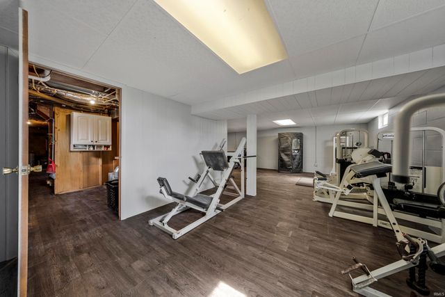 7688 Vann Road, Newburgh, IN 47630