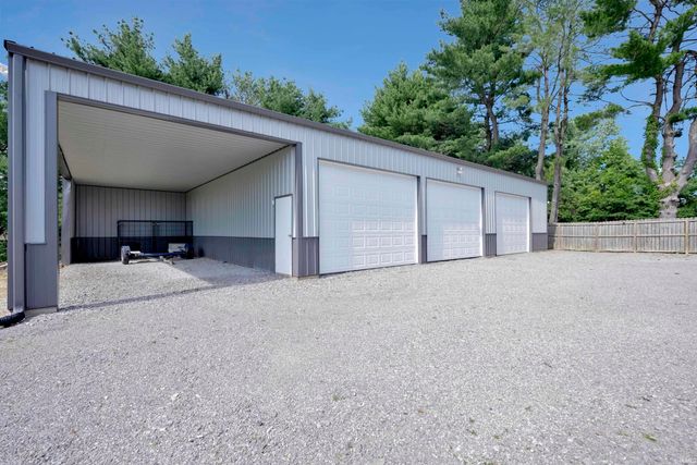7688 Vann Road, Newburgh, IN 47630