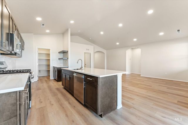 5111 E Pepper St Lot 35 Block 7, Nampa, ID 83687