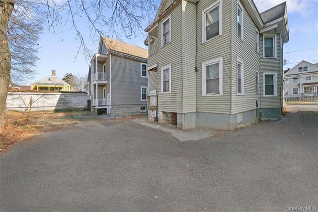 7 May Street, Poughkeepsie, NY 12603