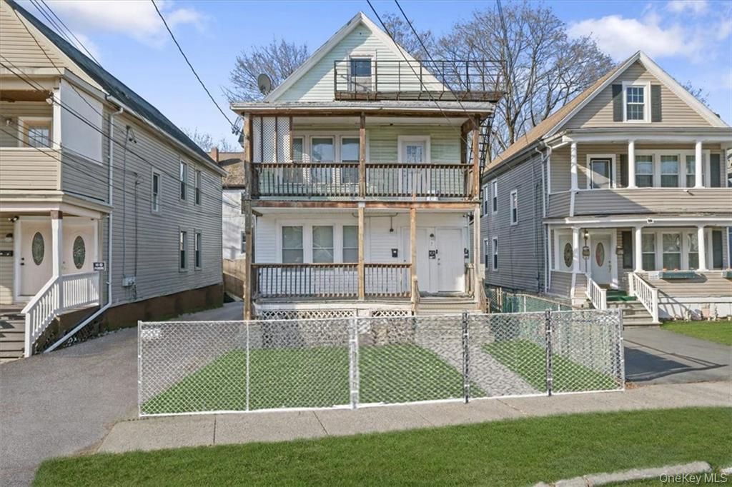 7 May Street, Poughkeepsie, NY 12603