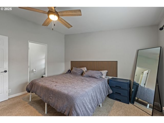 201 HEAVENLY Ct, Sutherlin, OR 97479