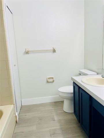 6914 THOUSAND OAKS ROAD, Orlando, FL 32818