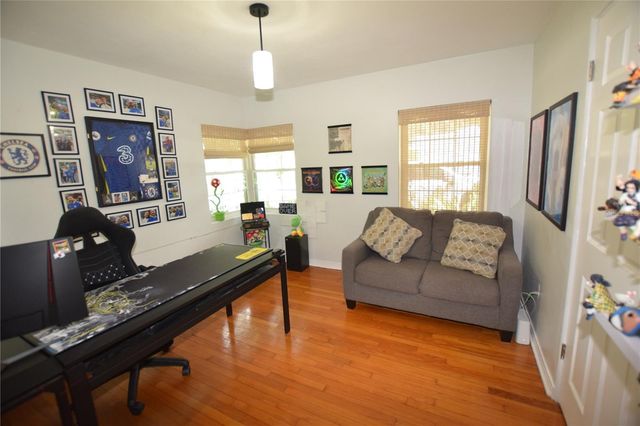 924 BOARDMAN STREET, Orlando, FL 32804