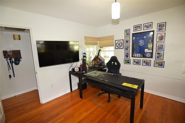 924 BOARDMAN STREET, Orlando, FL 32804