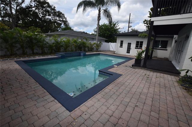 924 BOARDMAN STREET, Orlando, FL 32804