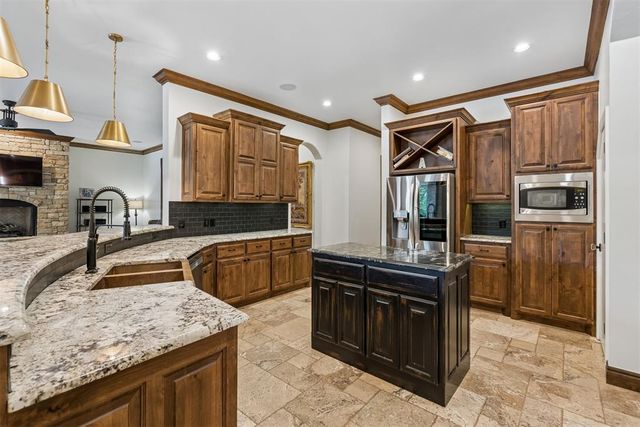 2317 Open Trail Drive, Edmond, OK 73034