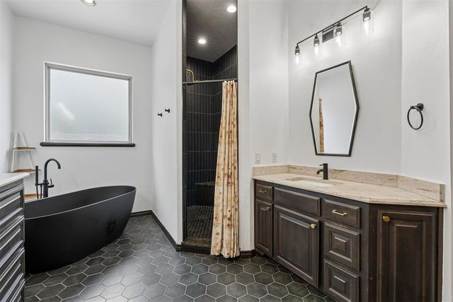 2317 Open Trail Drive, Edmond, OK 73034