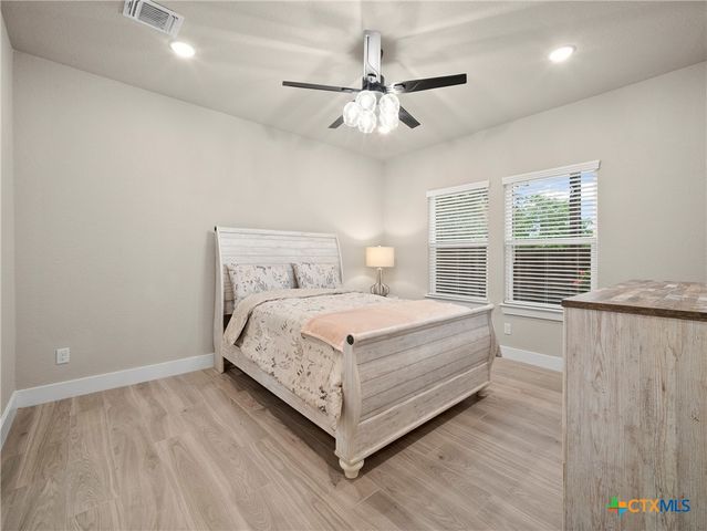 5338 Howard Street, San Antonio, TX 78212