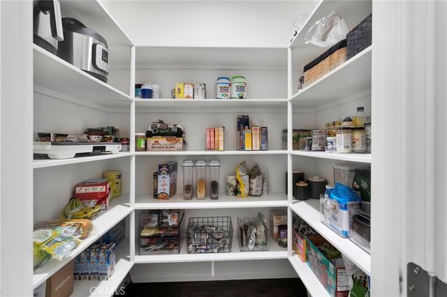 7249 Dayton, Hesperia, CA 92345