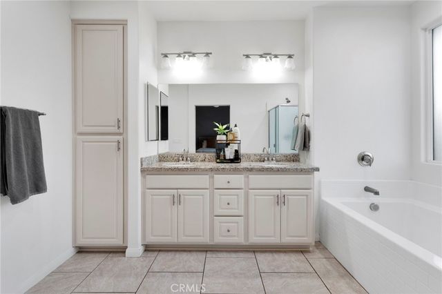 7249 Dayton, Hesperia, CA 92345