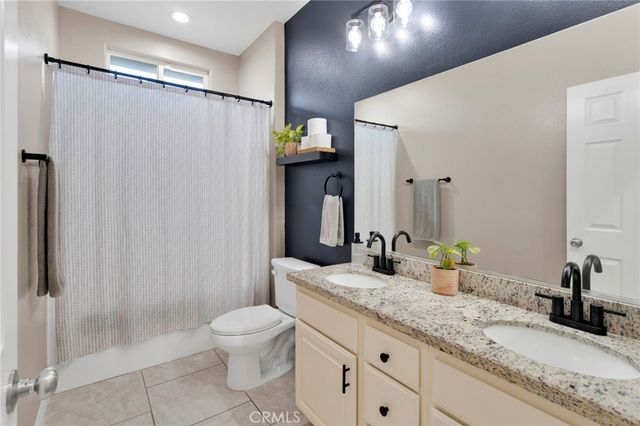 7249 Dayton, Hesperia, CA 92345