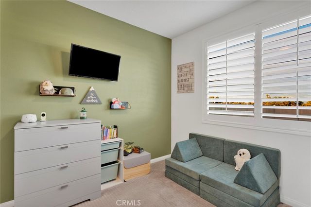 7249 Dayton, Hesperia, CA 92345