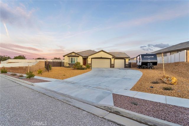 7249 Dayton, Hesperia, CA 92345