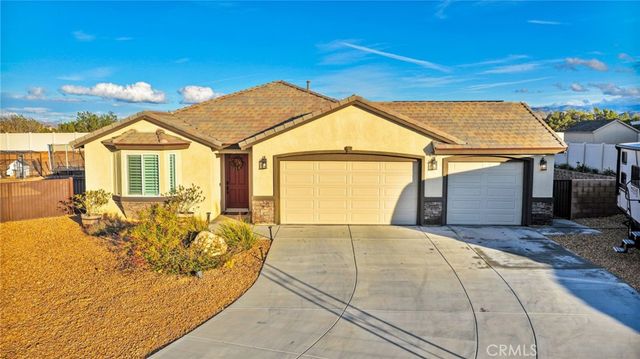 7249 Dayton, Hesperia, CA 92345