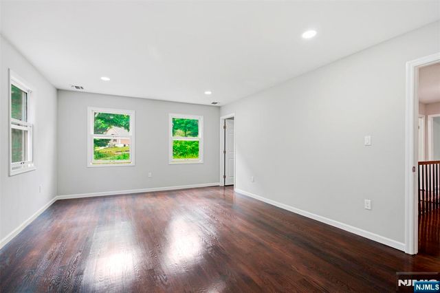 20 Cleacene Avenue, Mount Olive Township, NJ 07828