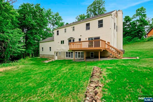 20 Cleacene Avenue, Mount Olive Township, NJ 07828