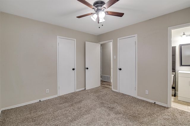 2127 E Mitchell Street, Arlington, TX 76010