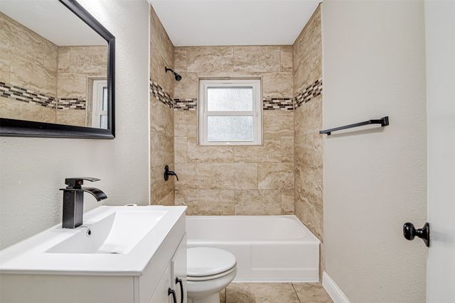 2127 E Mitchell Street, Arlington, TX 76010