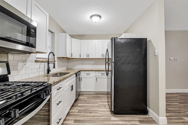 2127 E Mitchell Street, Arlington, TX 76010