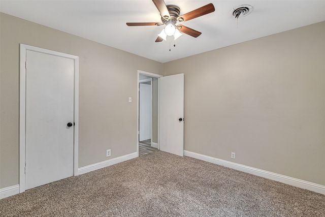 2127 E Mitchell Street, Arlington, TX 76010