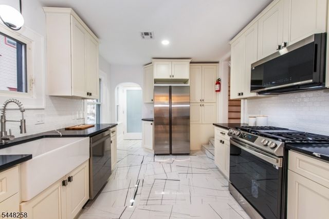 570 Cameron Rd, South Orange Village Twp., NJ 07079