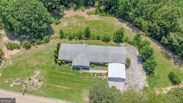 1575 Davis Road W, Fairmount, GA 30139