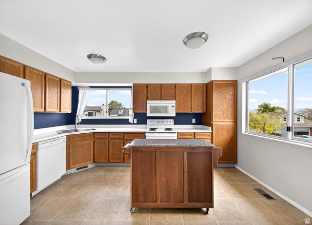 6649 S VERANO CIR, West Jordan, UT 84081