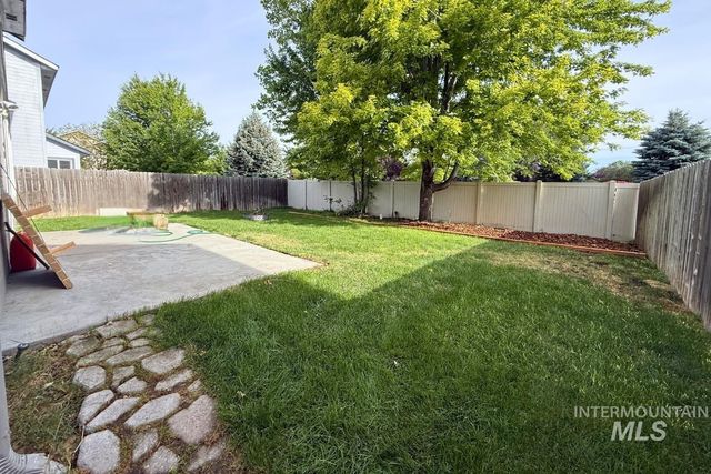 10122 W Shelborne Drive, Boise, ID 83709