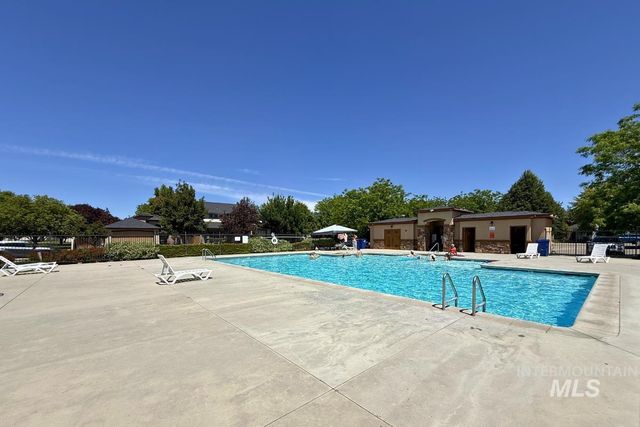 10122 W Shelborne Drive, Boise, ID 83709
