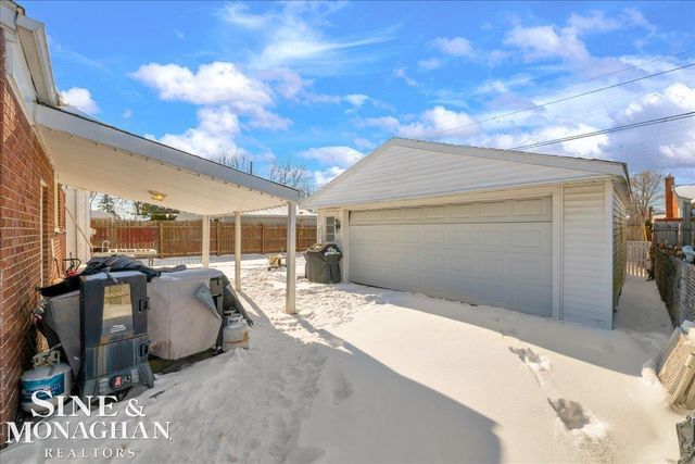 28637 Bohn Street, Roseville, MI 48066